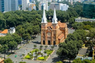 Notre dame کلیسا Notre dame کلیسا
